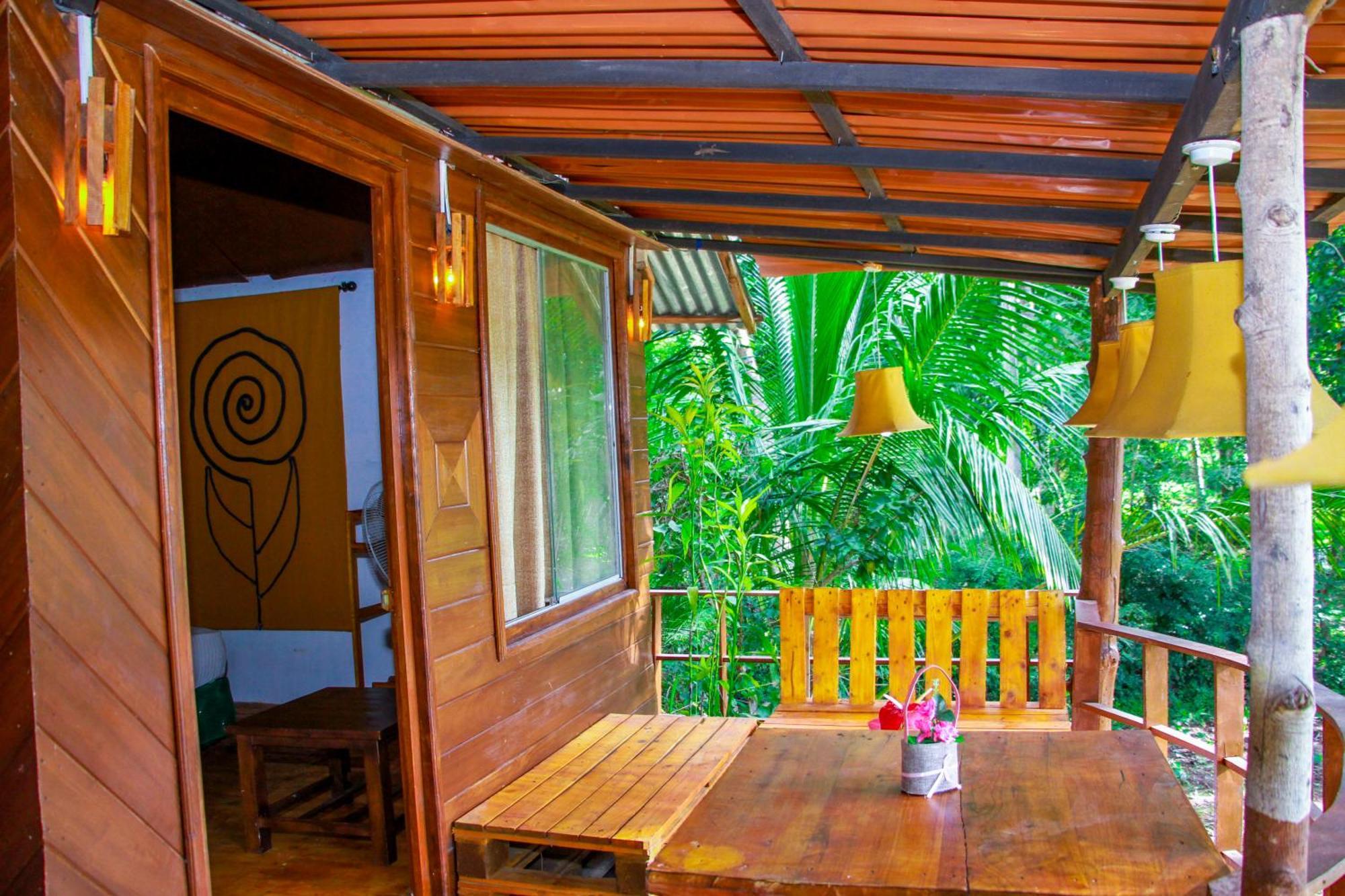 The Banda' Eco Villa Сигирия Экстерьер фото
