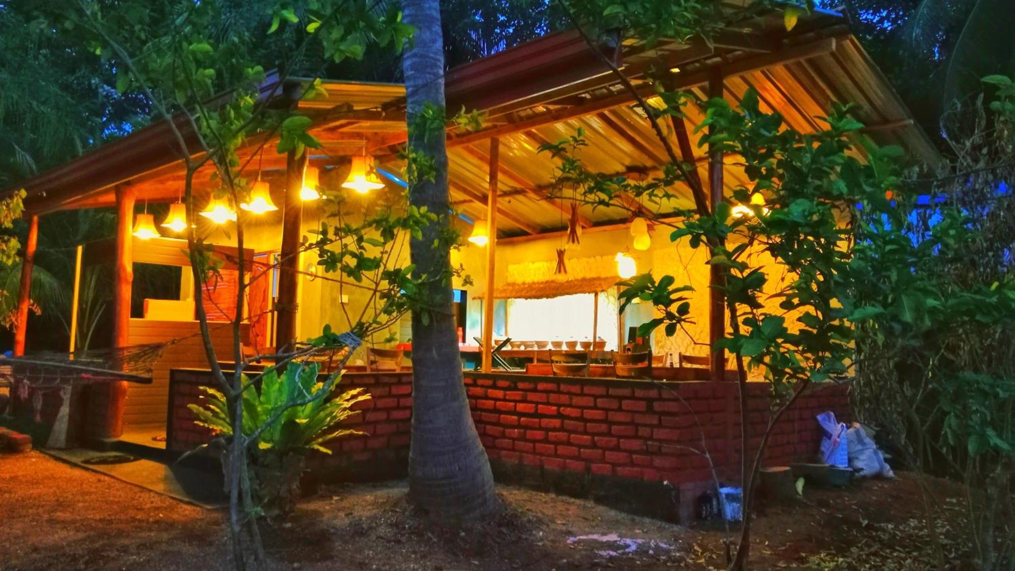 The Banda' Eco Villa Сигирия Экстерьер фото